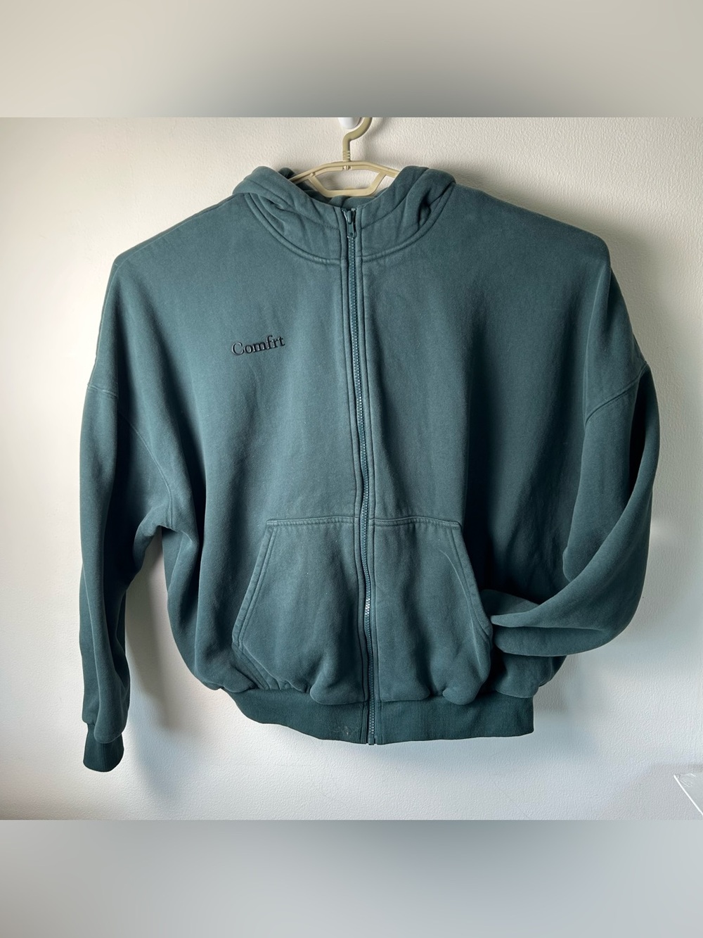 Comfrt Sweatshirt Medium Unisex Green Soft Hoodie Warm Cozy Casual Lounge